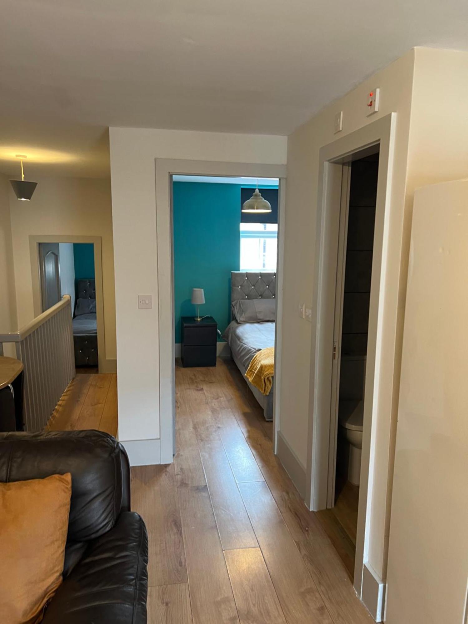 Cairo Street Apartment วอร์ริงตัน ภายนอก รูปภาพ