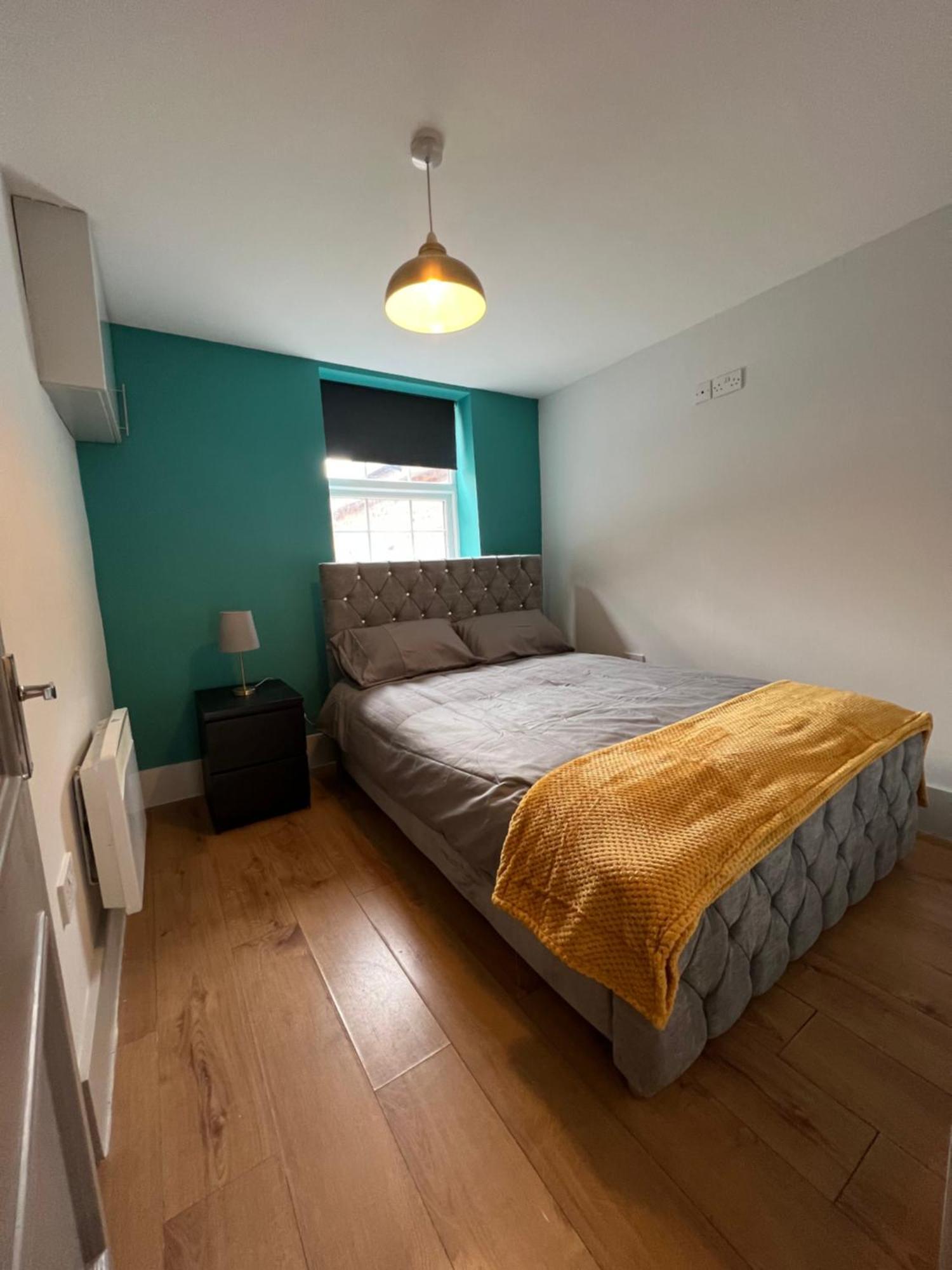 Cairo Street Apartment วอร์ริงตัน ภายนอก รูปภาพ